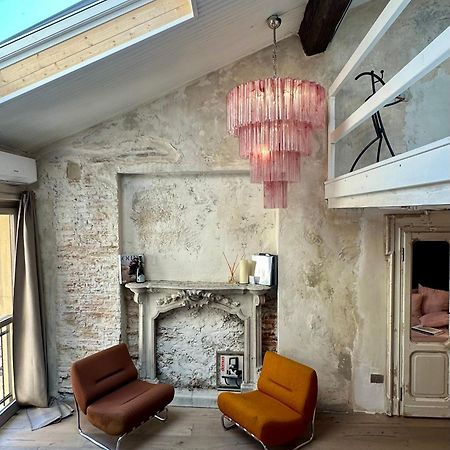 Charming And Design Attic Loft Central Milan In Coolest Area Navigli Ticinese Exteriör bild